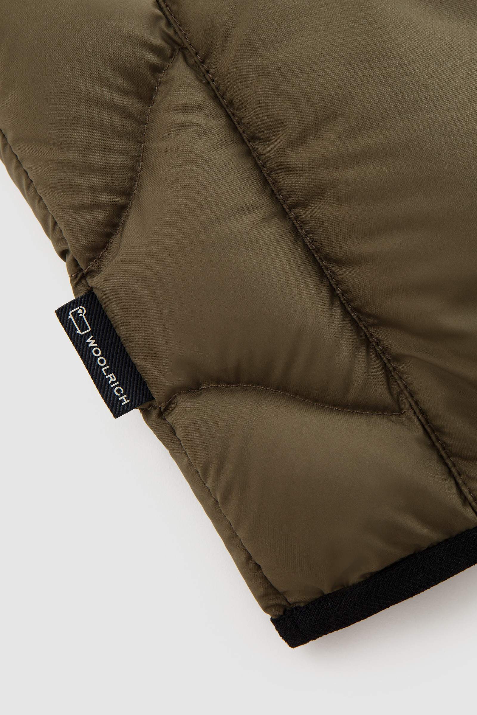 Chaleco Sierra acolchado verde photo 8 | Woolrich