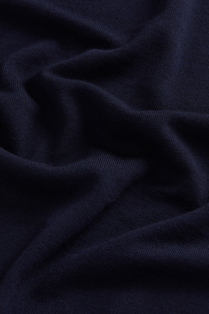 Turtleneck Sweater in Pure Merino Virgin Wool Blue photo 8 | Woolrich