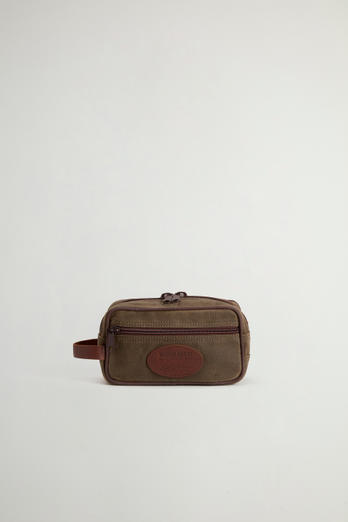 Travel Beauty Case in Waxed Pure Cotton Green | Woolrich