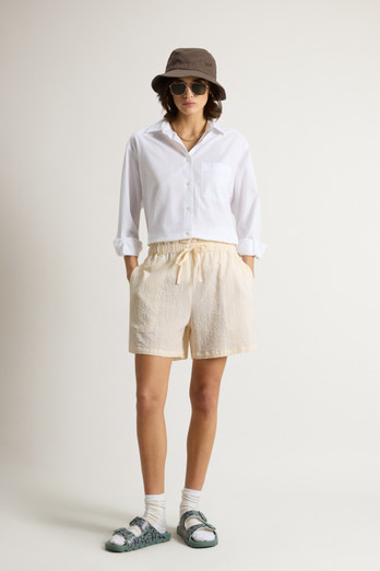 Women's Garment-Dyed Linen-Blend Bermuda Shorts beige