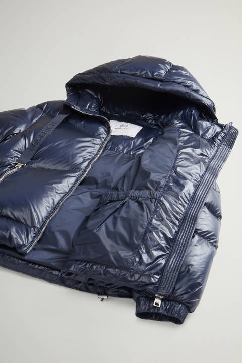 Aliquippa Short Down Jacket in Glossy Nylon Blue photo 2 | Woolrich