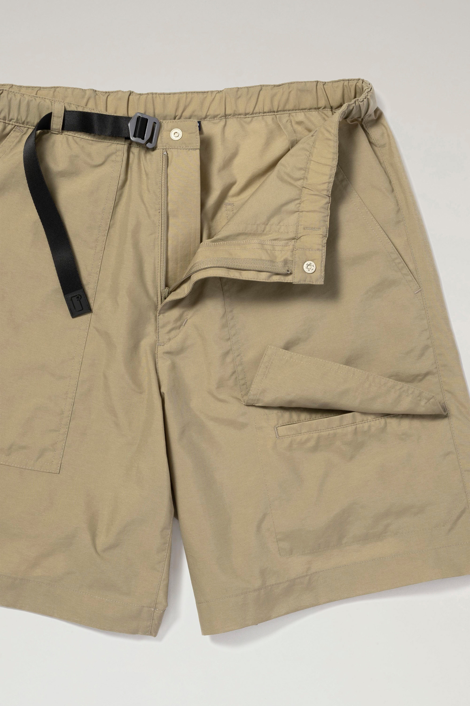 Ranch Shorts in Recycled Nylon Beige photo 6 | Woolrich