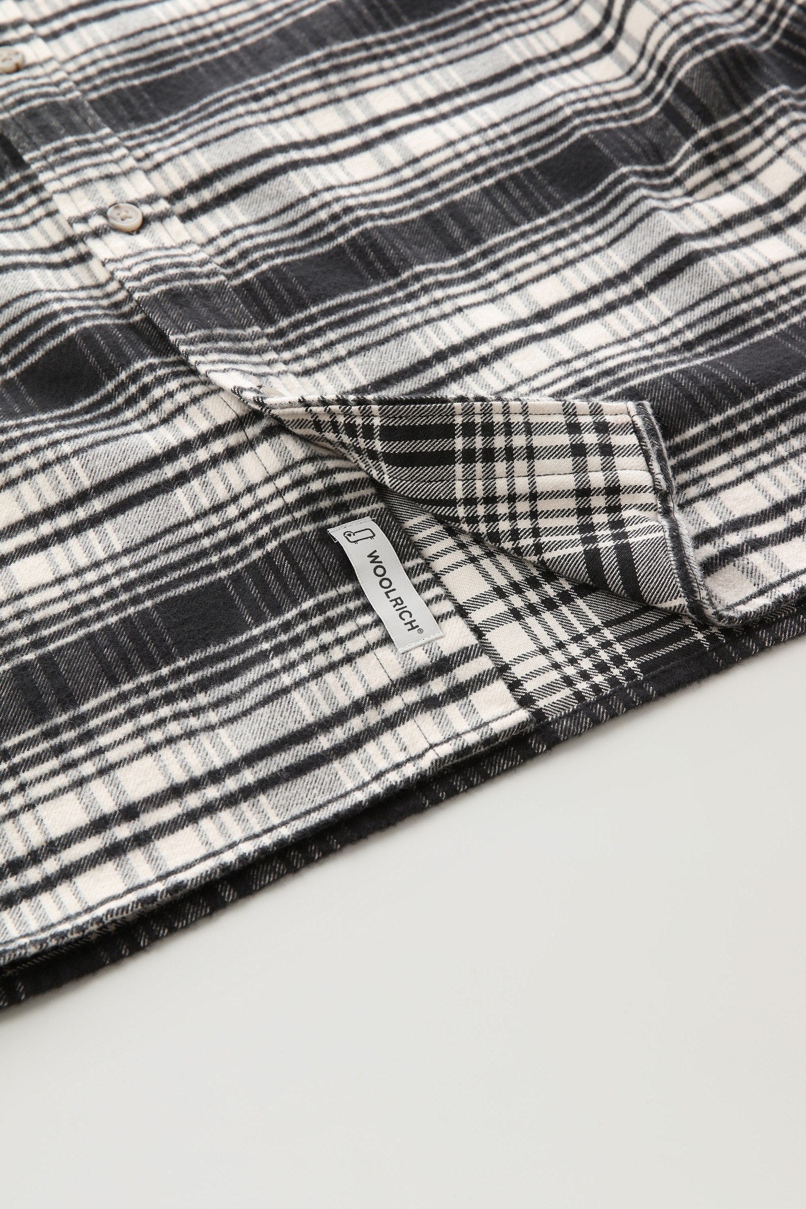 Men's Traditional Flannel Check Shirt White | Woolrich USA