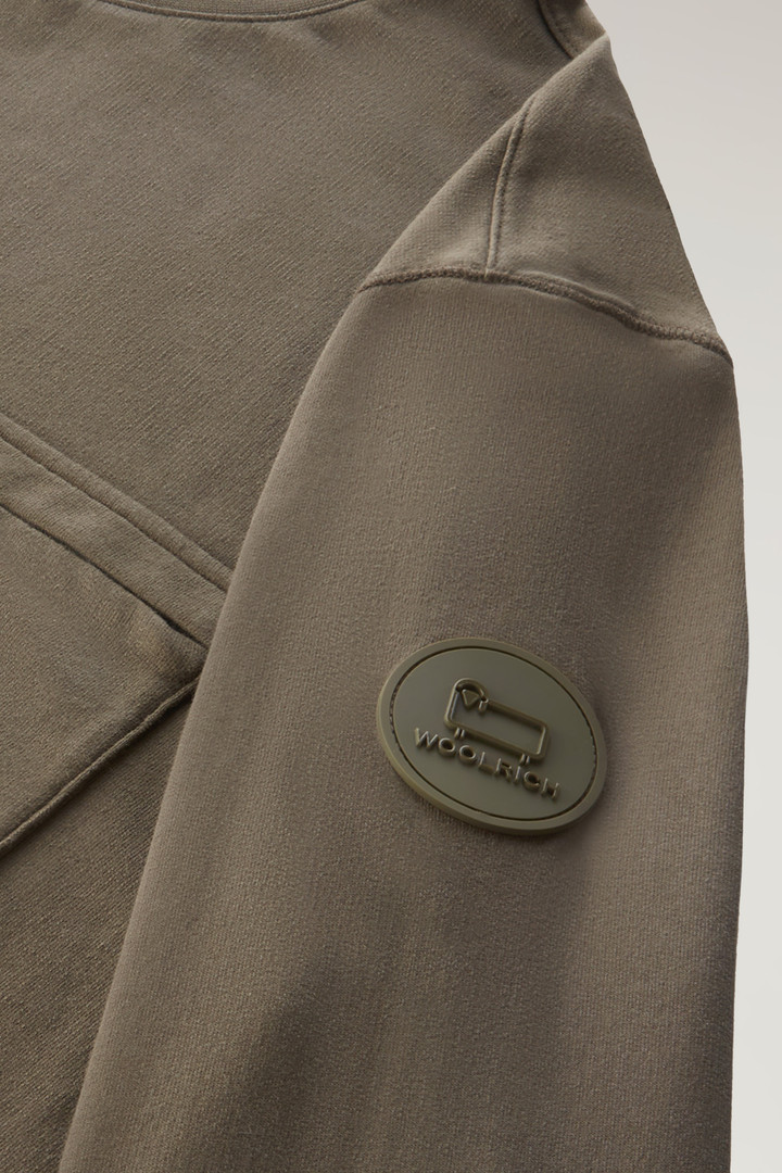 Sweat-shirt à col rond en pur coton muni d’une poche zippée Vert photo 3 | Woolrich