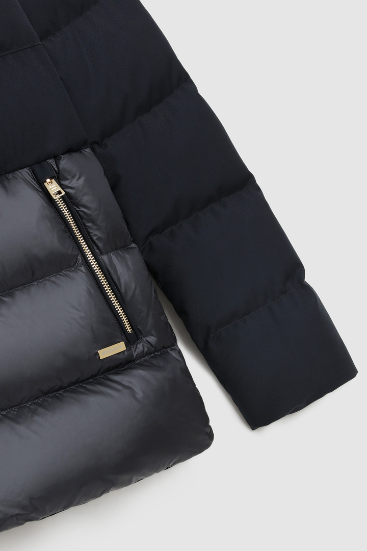 Veste courte Luxury en duvet avec matelassage horizontal