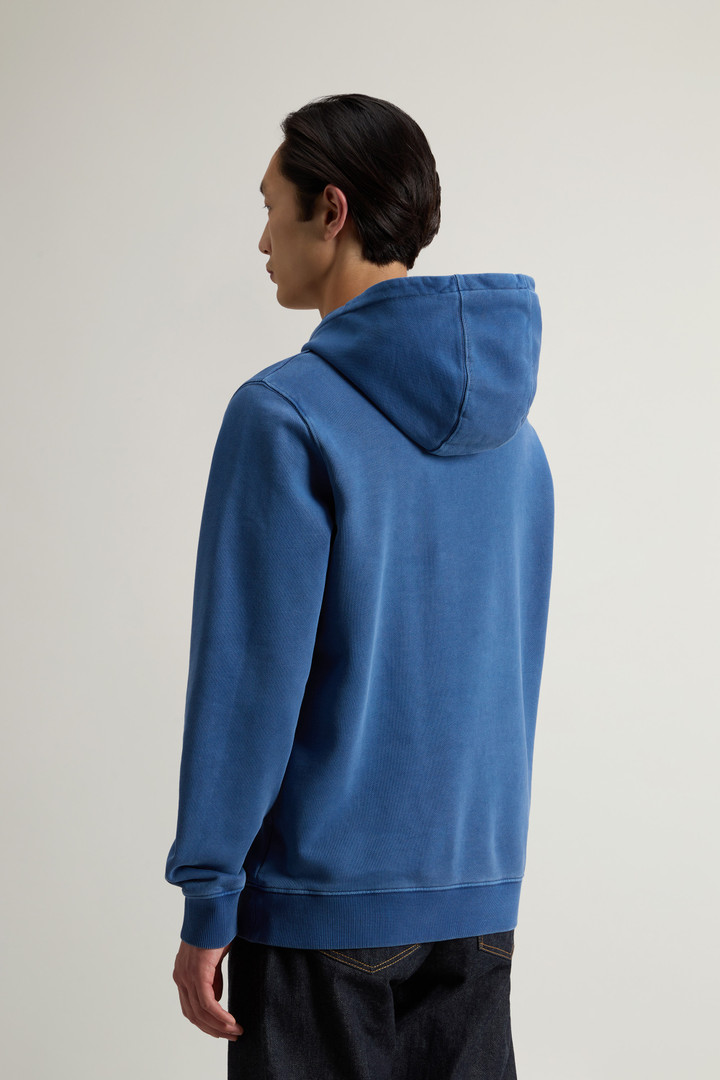 Sweat-shirt à capuche teint en pièce en pur coton avec logo brodé Bleu photo 3 | Woolrich