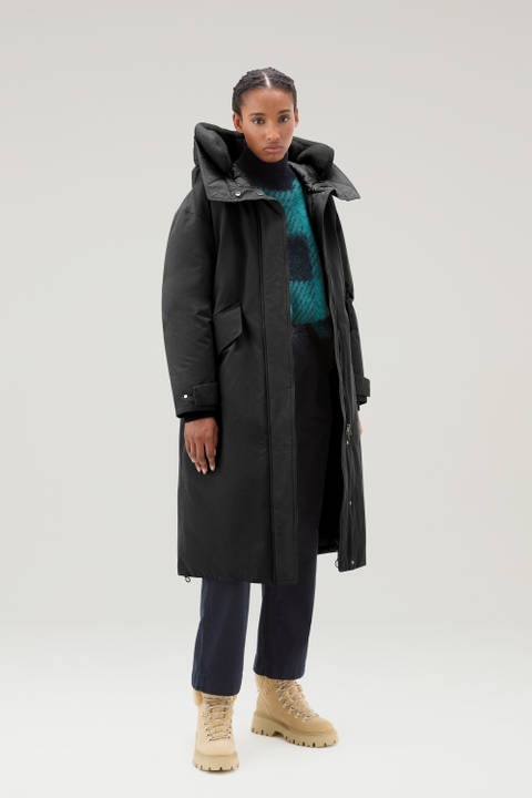 Long Parka in Brushed Ramar Cloth Black | Woolrich