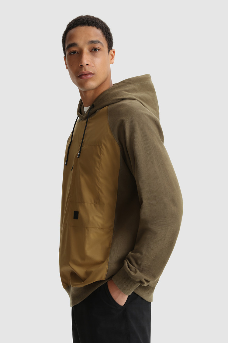 Hybrid hoodie