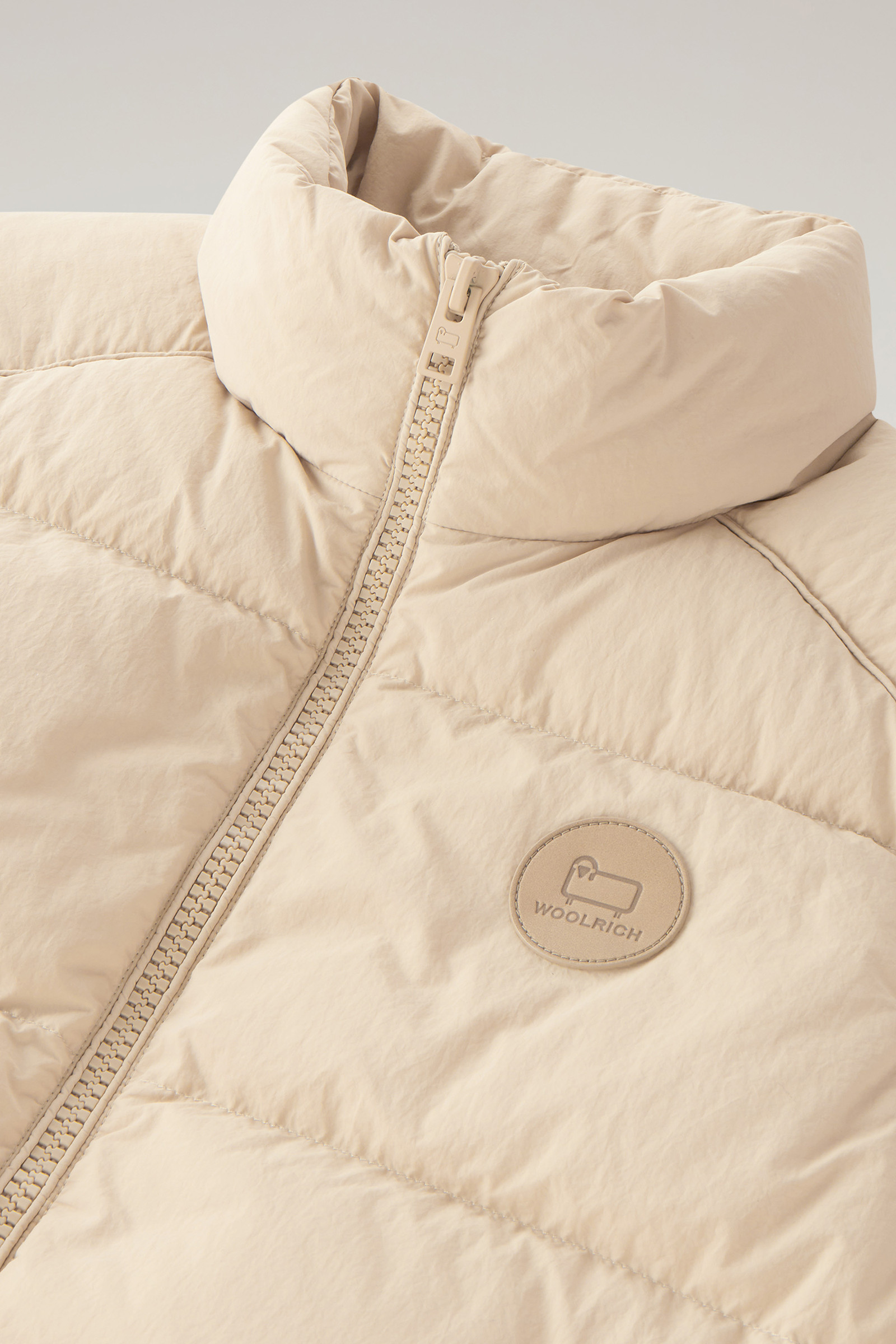 Gilet trapuntato in nylon Eco Taslan beige photo 7 | Woolrich