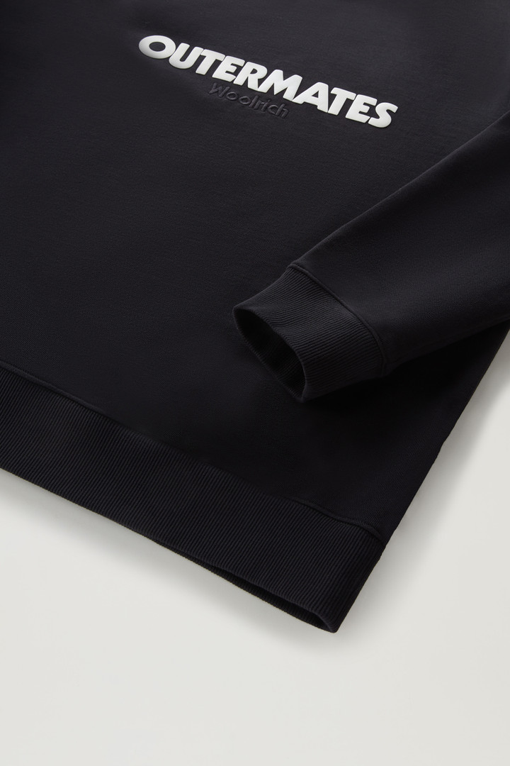 Sweat-shirt à col rond en pur coton avec imprimé en relief Noir photo 7 | Woolrich