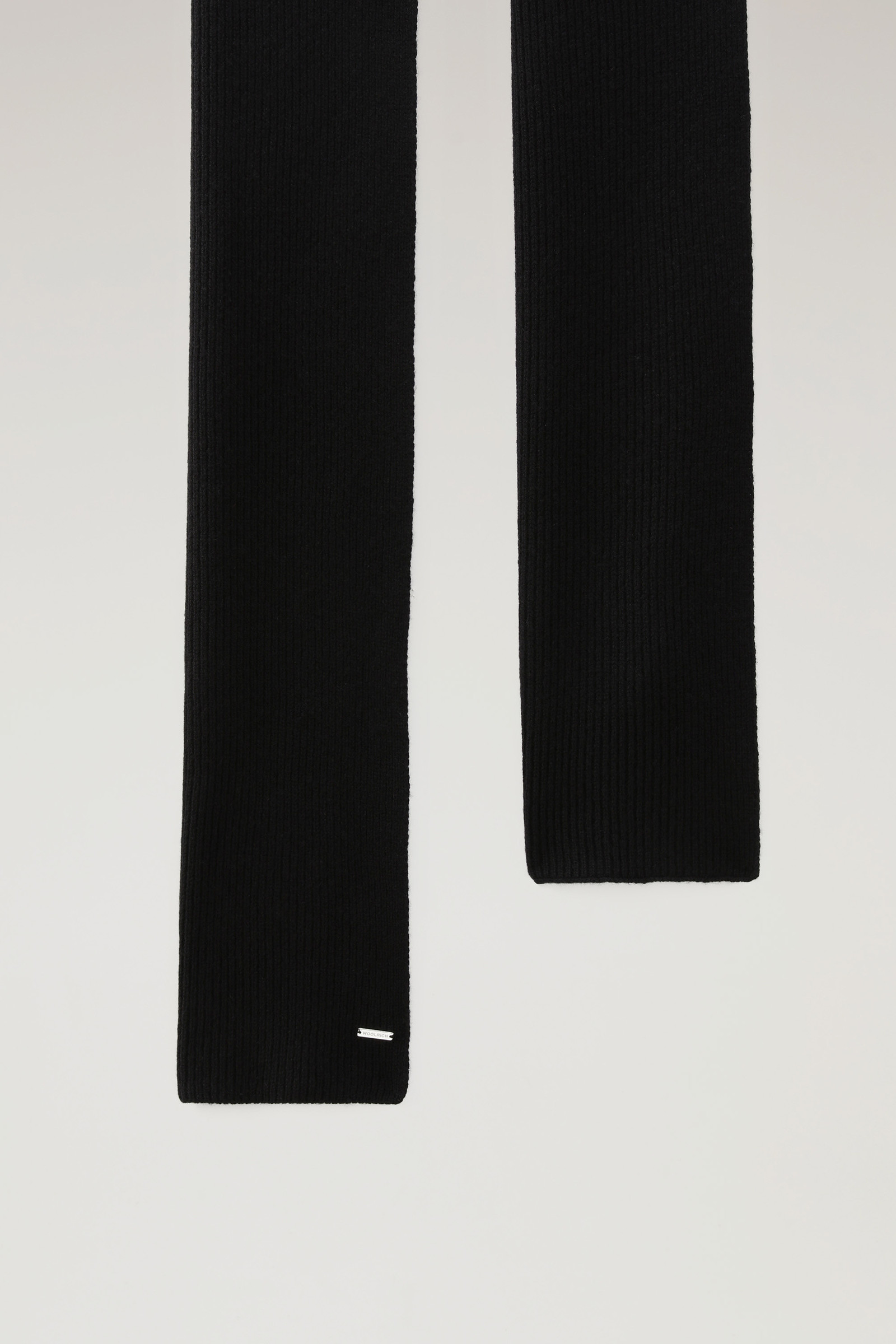 Cashmere Ribbed Scarf Black photo 2 | Woolrich