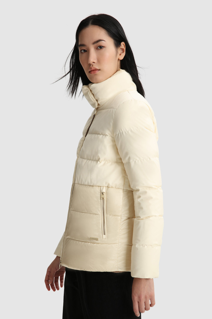 Luxury short down Jacket with horizontal quilting