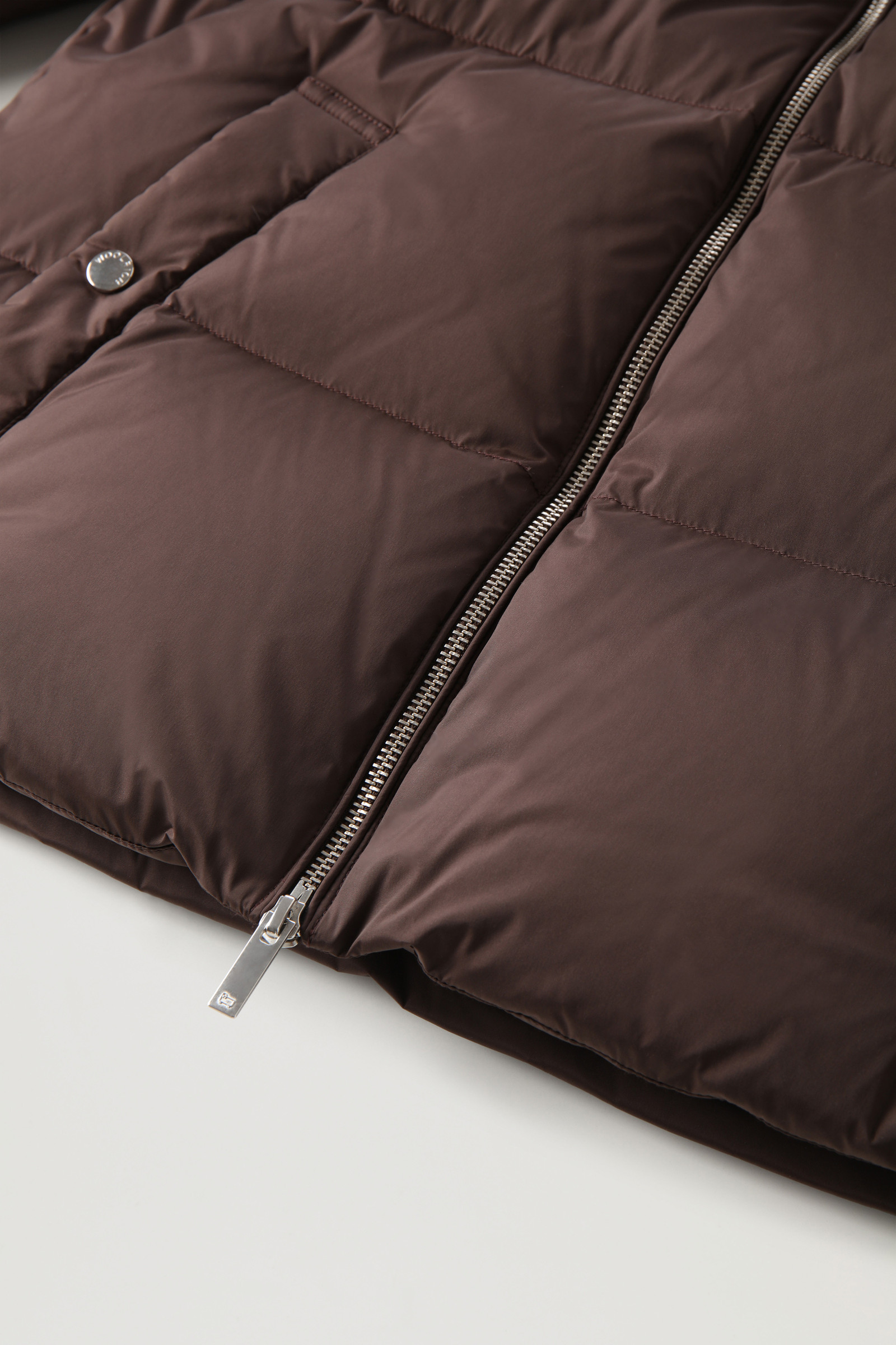Alsea Short Down Jacket with Detachable Hood Brown photo 9 | Woolrich