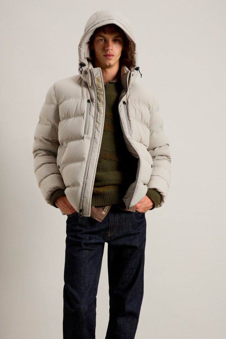 MATT STRETCH PUFFER JACKET Grau photo 10 | Woolrich