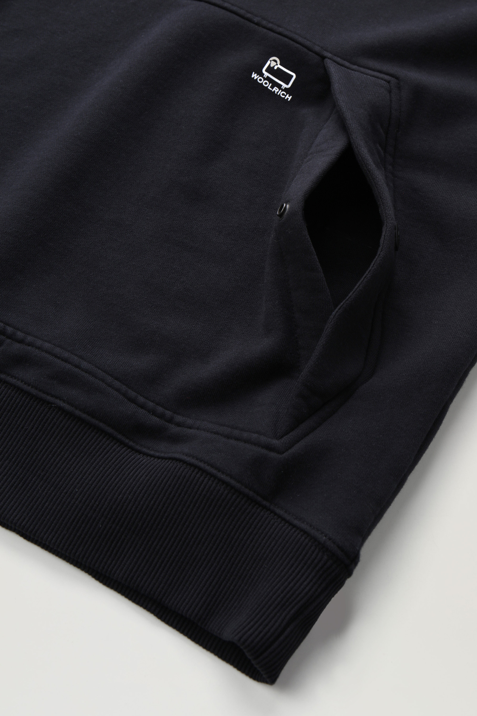 Kapuzenpullover aus Baumwolle und Taslan-Nylon schwarz photo 8 | Woolrich