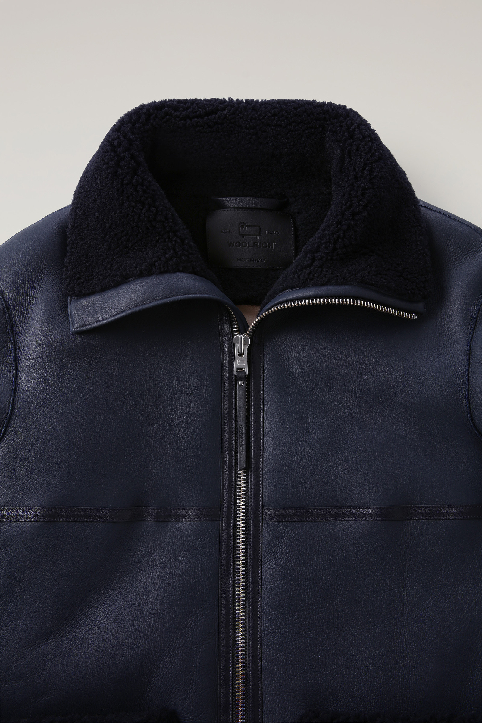 Mantel Harmony aus Merino-Shearling Blau photo 6 | Woolrich