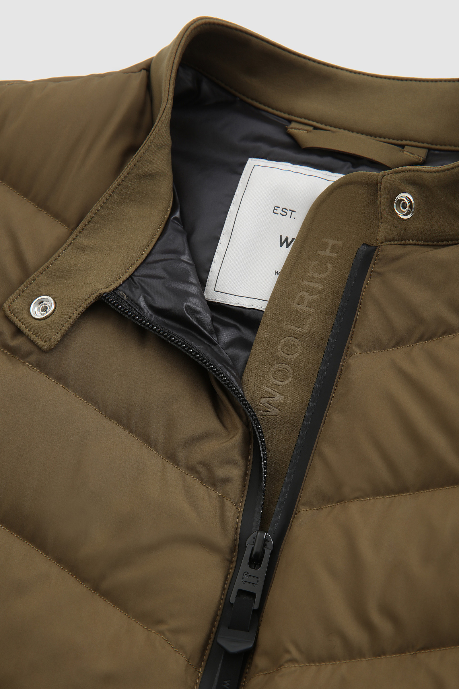 Chaleco Juniata con acolchado chevrón verde photo 6 | Woolrich