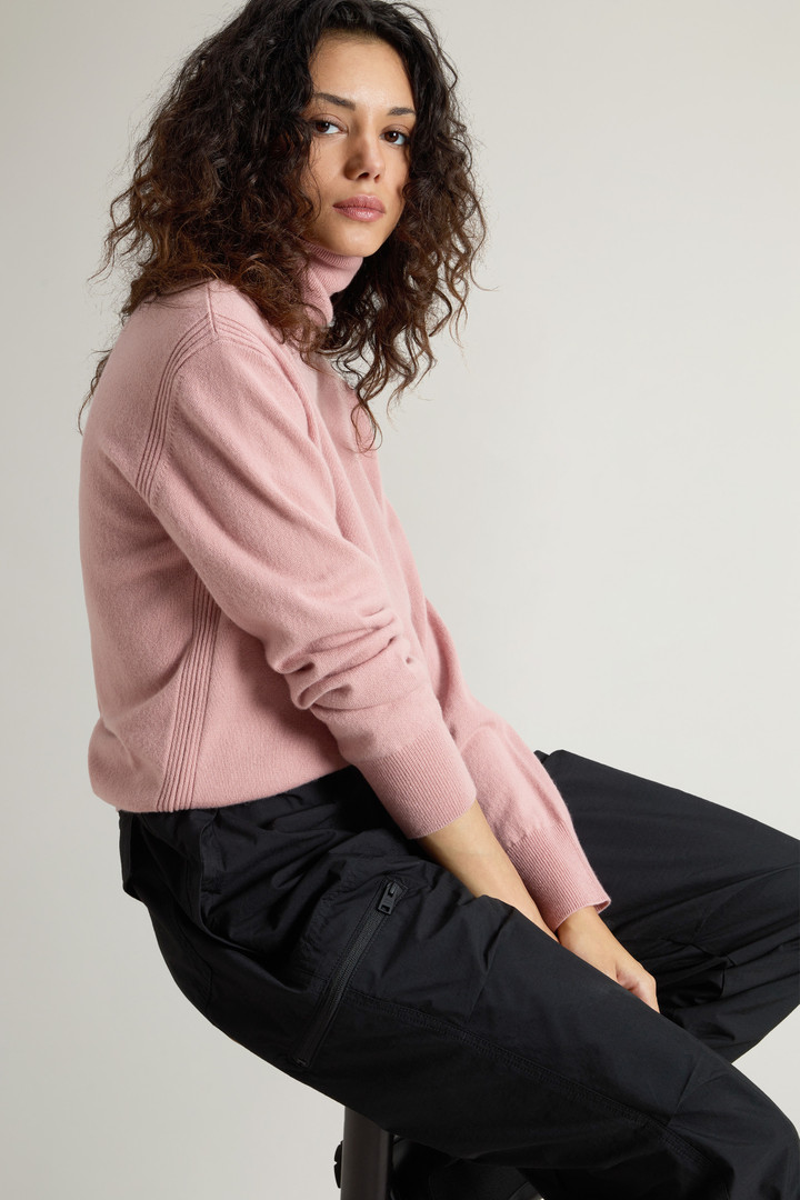 Pure Cashmere Sweater with High Neck Pink photo 4 | Woolrich