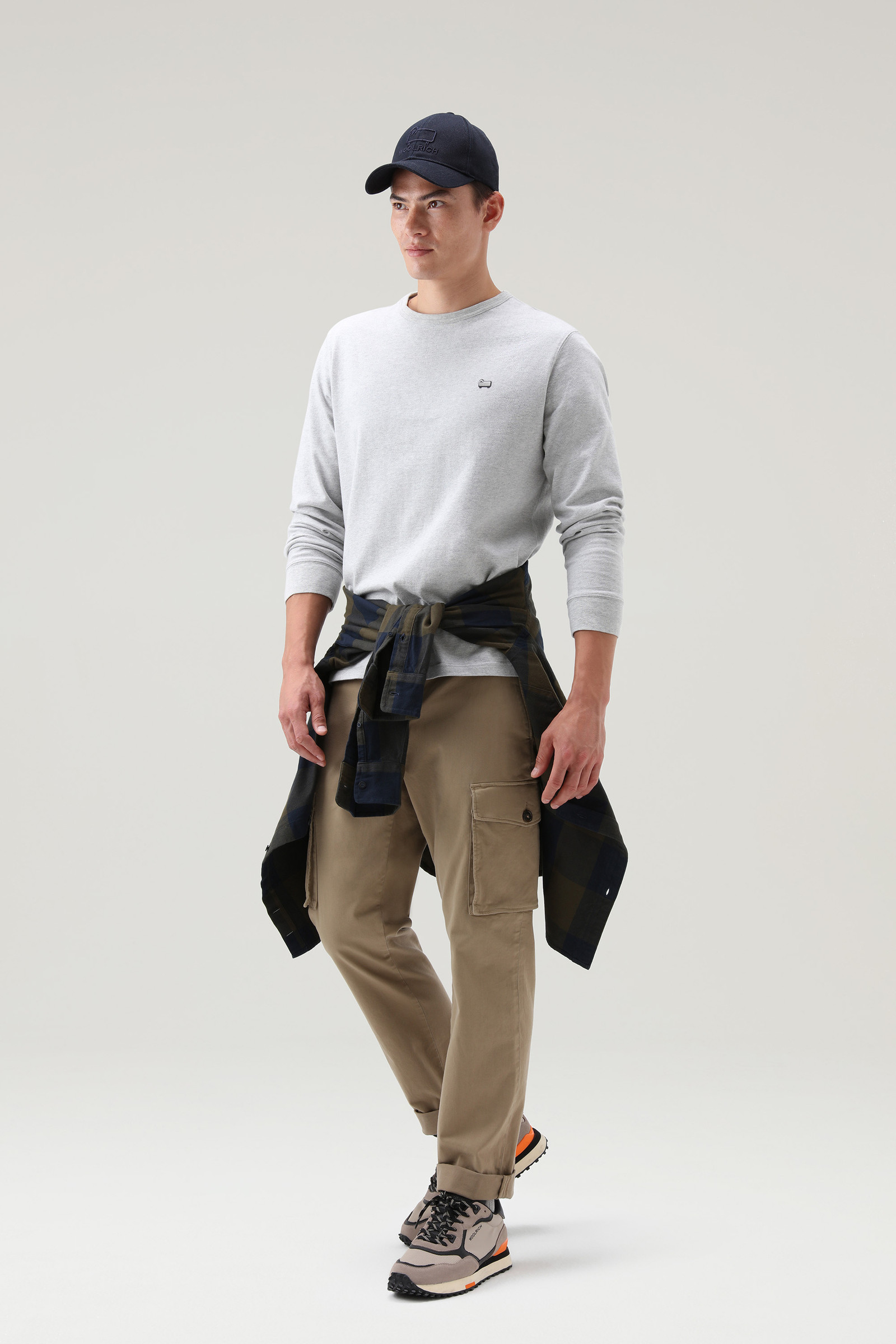 T-shirt in cotone a maniche lunghe con logo grigio photo 2 | Woolrich