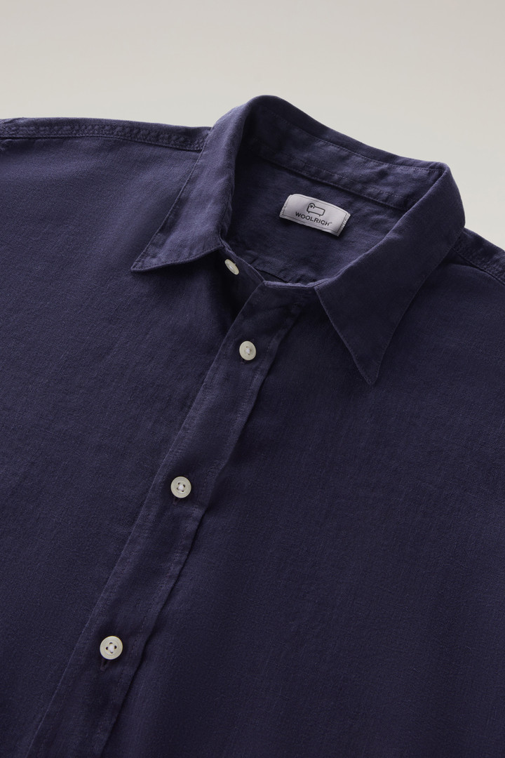 Camisa de puro lino teñida en prenda Azul photo 6 | Woolrich