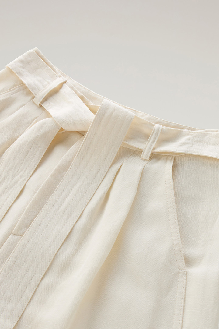 Pantalones de mezcla de lino con cinturón de tela Blanco photo 6 | Woolrich