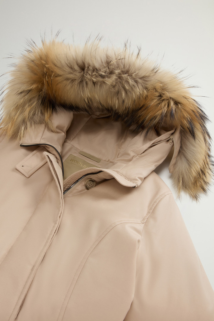 LP LUXURY ARCTIC PARKA Beige photo 6 | Woolrich