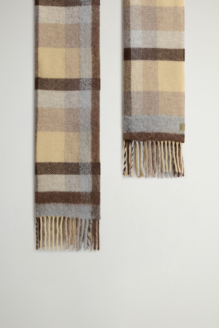 Checked Scarf in Wool and Alpaca Blend Beige photo 2 | Woolrich