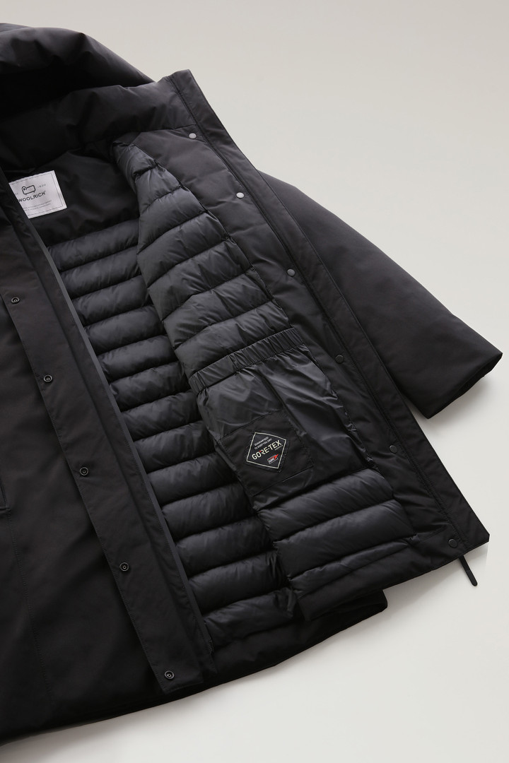 GORE-TEX Waterproof Marshall Parka Black photo 7 | Woolrich