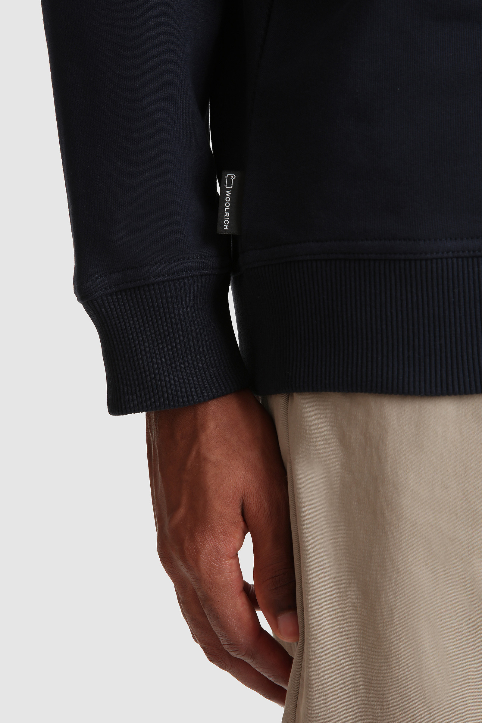 Luxuriöses Sweatshirt mit Rundhalsausschnitt und geprägtem Logo