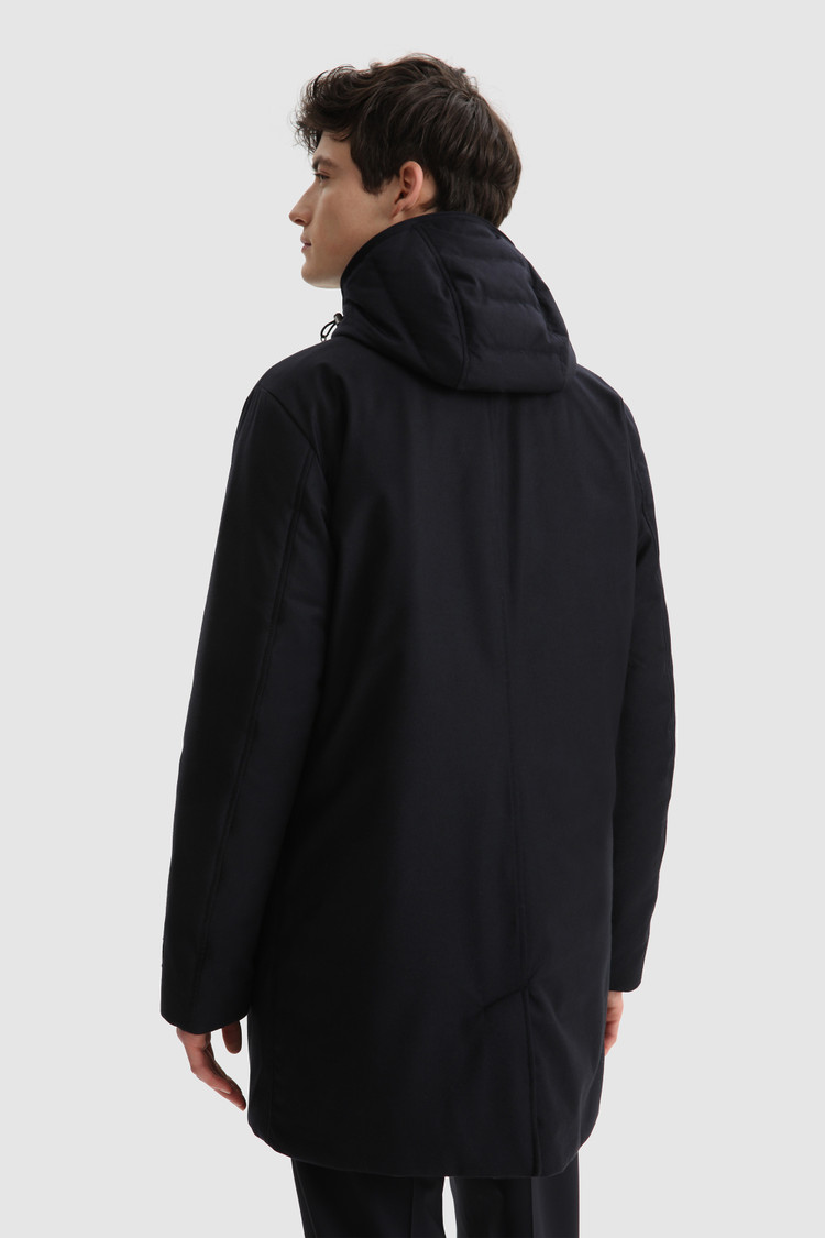 Luxury 2-in-1 coat in fine Italian wool and silk crafted with a Loro Piana fabric