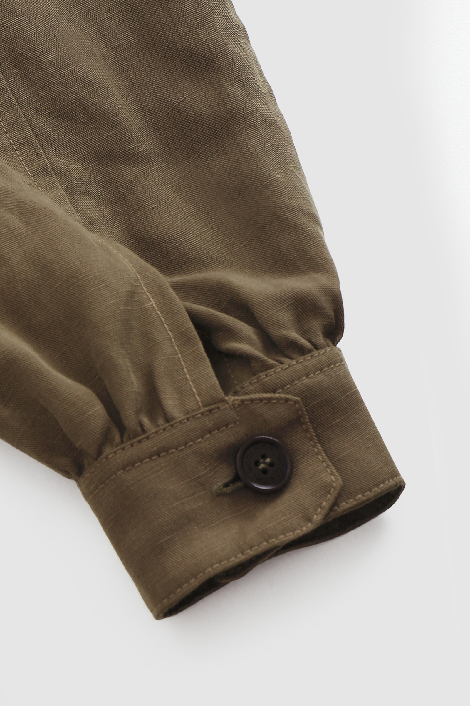 Outdoor Overshirt in Linen Blend Green photo 7 | Woolrich