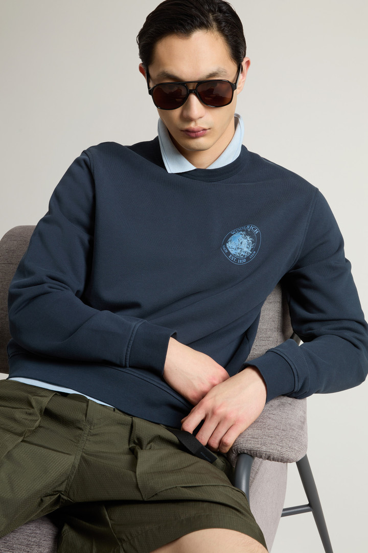 Crewneck Sweatshirt in Pure Cotton with Print Blue photo 4 | Woolrich