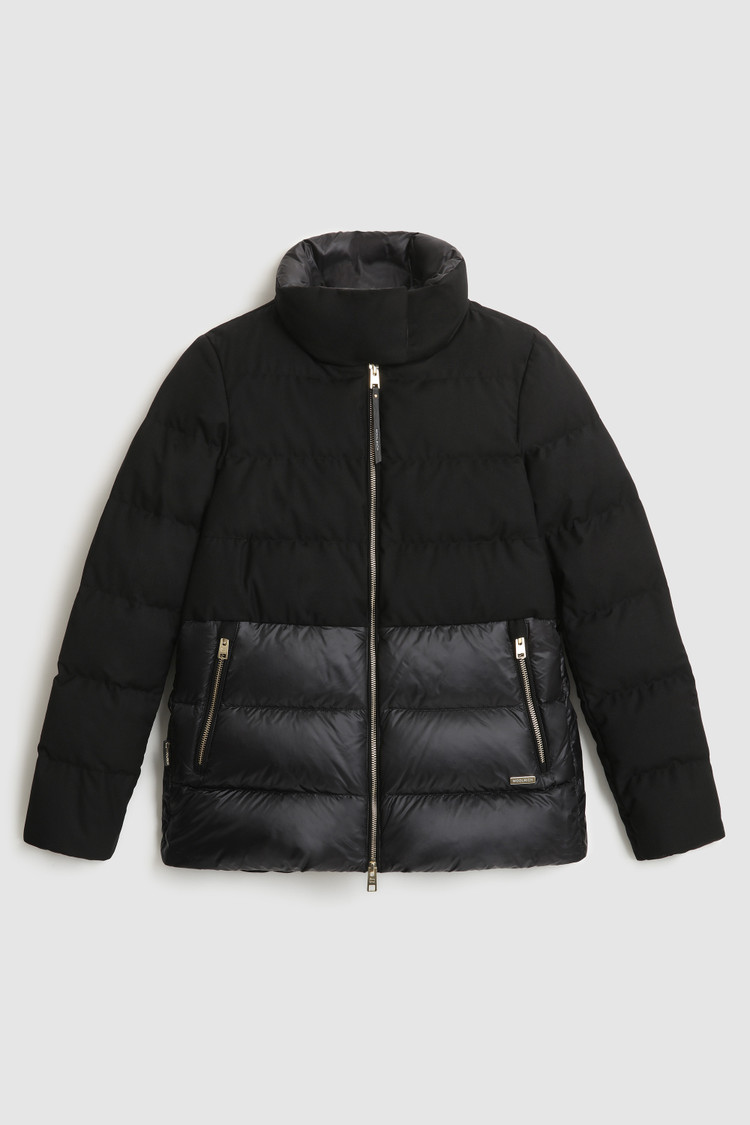 Veste courte Luxury en duvet avec matelassage horizontal