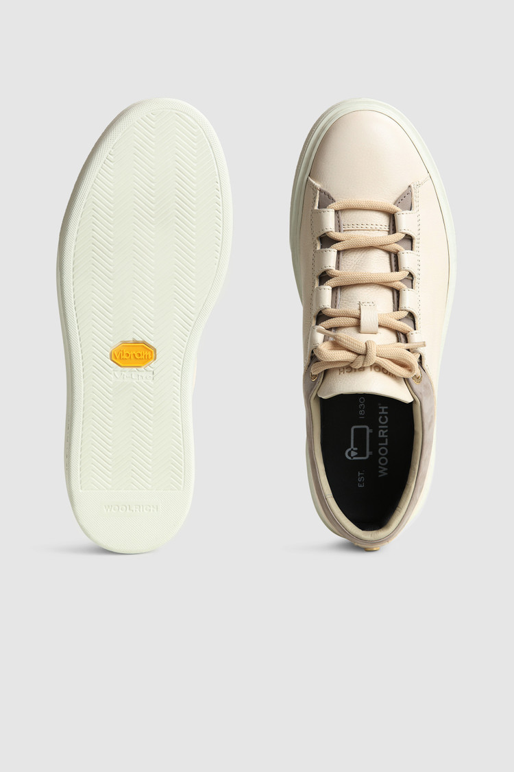 Classic Court leather sneaker