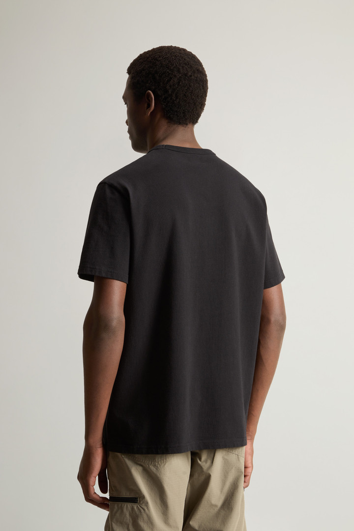 Sheep T-Shirt in Pure Cotton with Print Black photo 3 | Woolrich