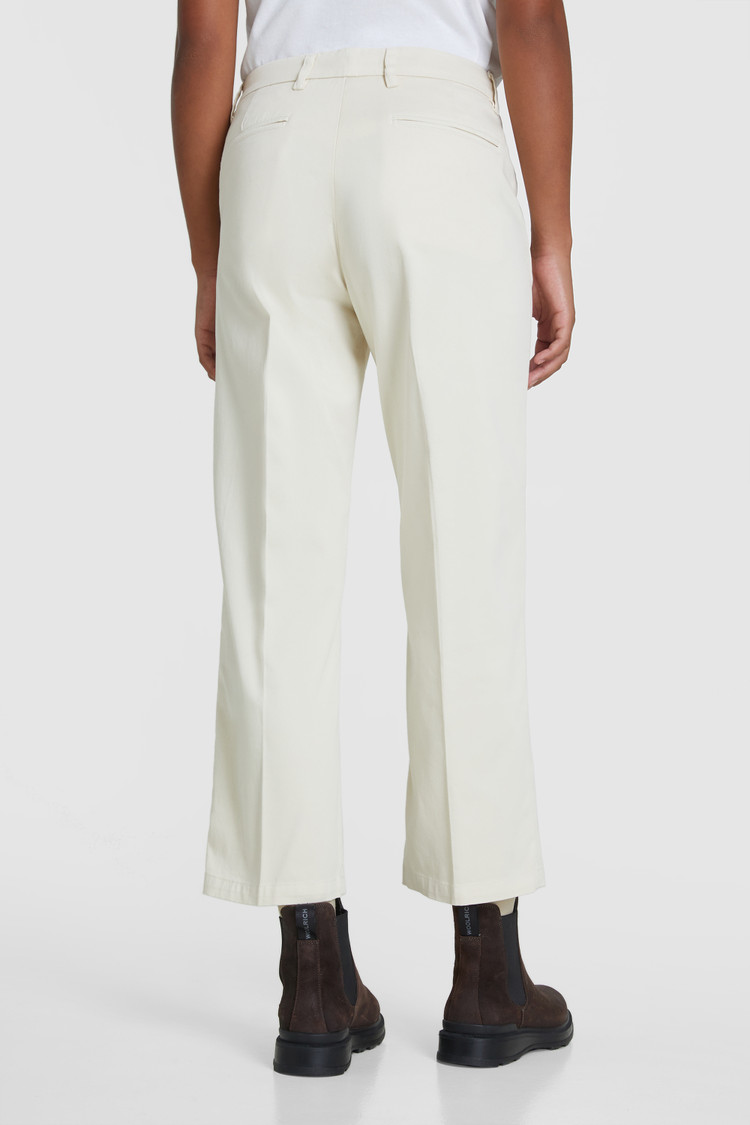 American chino pants
