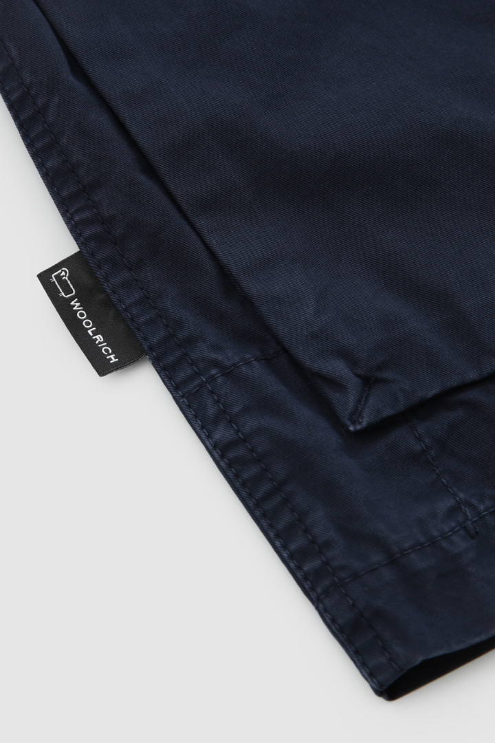 Feldjacke mit Rundhalsausschnitt aus weicher, stückgefärbter Baumwolle Blau photo 8 | Woolrich