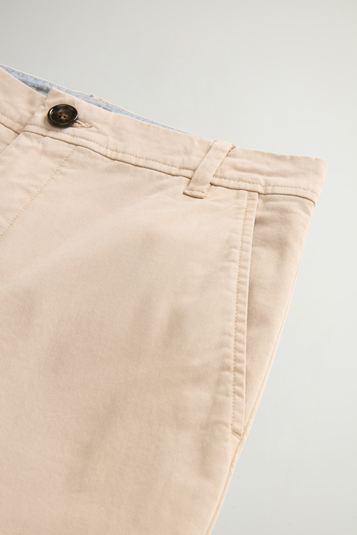 Garment-dyed Chino Pants in Stretch Cotton Beige photo 6 | Woolrich