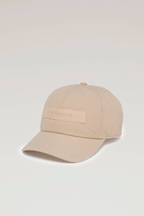 Gorra de mezcla de nailon CORDURA y algodón typewriter Beige | Woolrich