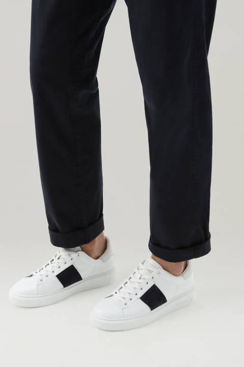 Classic Court-sneakers van leer met contrasterende zijband van suède Wit photo 2 | Woolrich