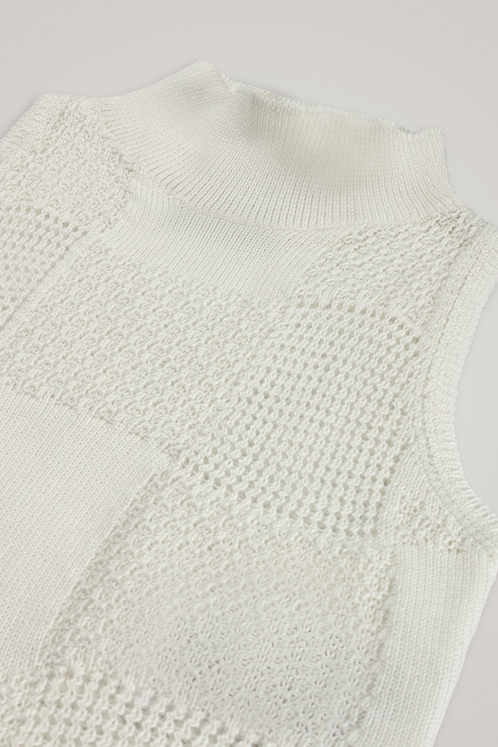 Haut court sans manches en pur coton - Daniëlle Cathari / Woolrich blanc photo 6 | Woolrich