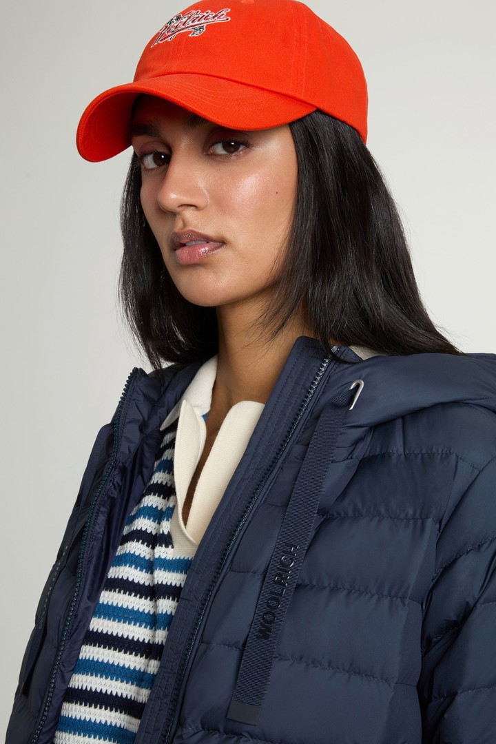 Licht donsjack van microvezel met capuchon Blauw photo 8 | Woolrich