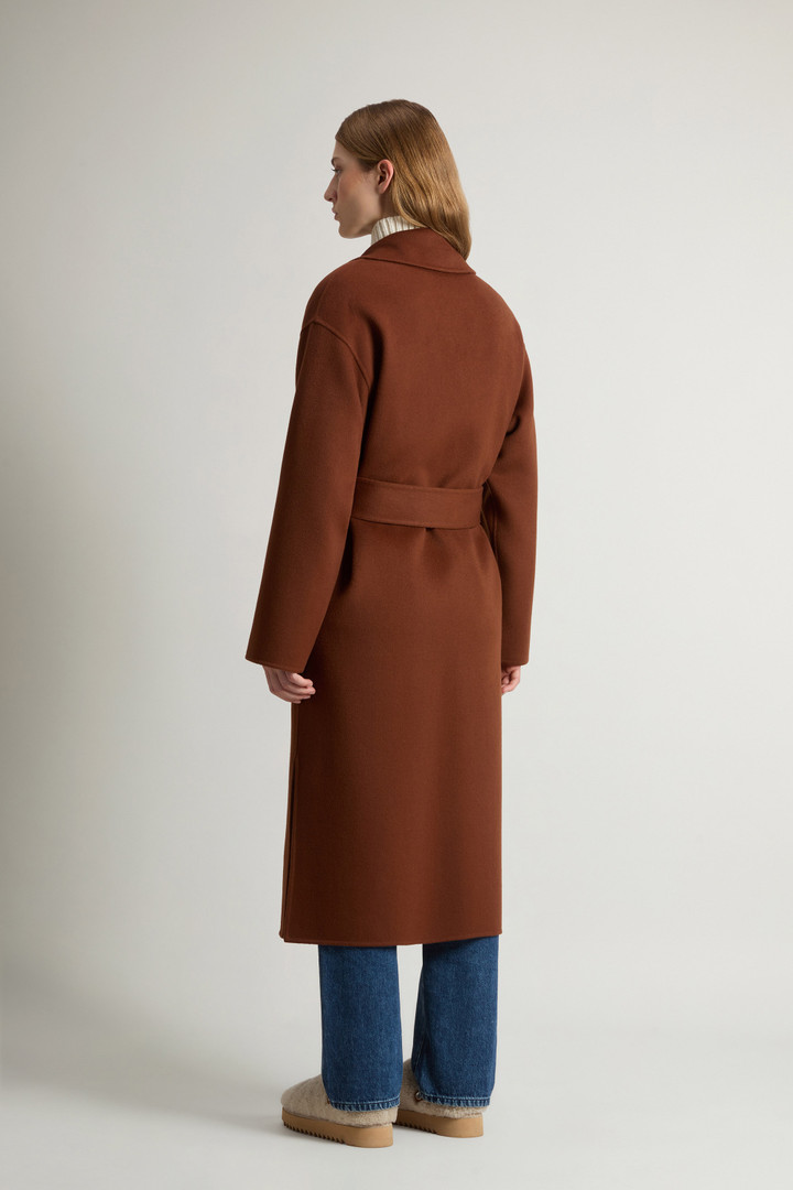 Long Coat in Pure Virgin Wool with Belt Brown photo 3 | Woolrich