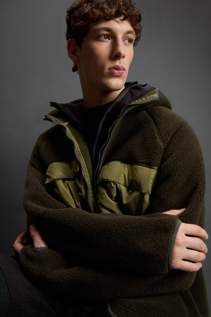 Hybrid-Kapuzenjacke mit durchgehendem Reißverschluss Grün photo 6 | Woolrich