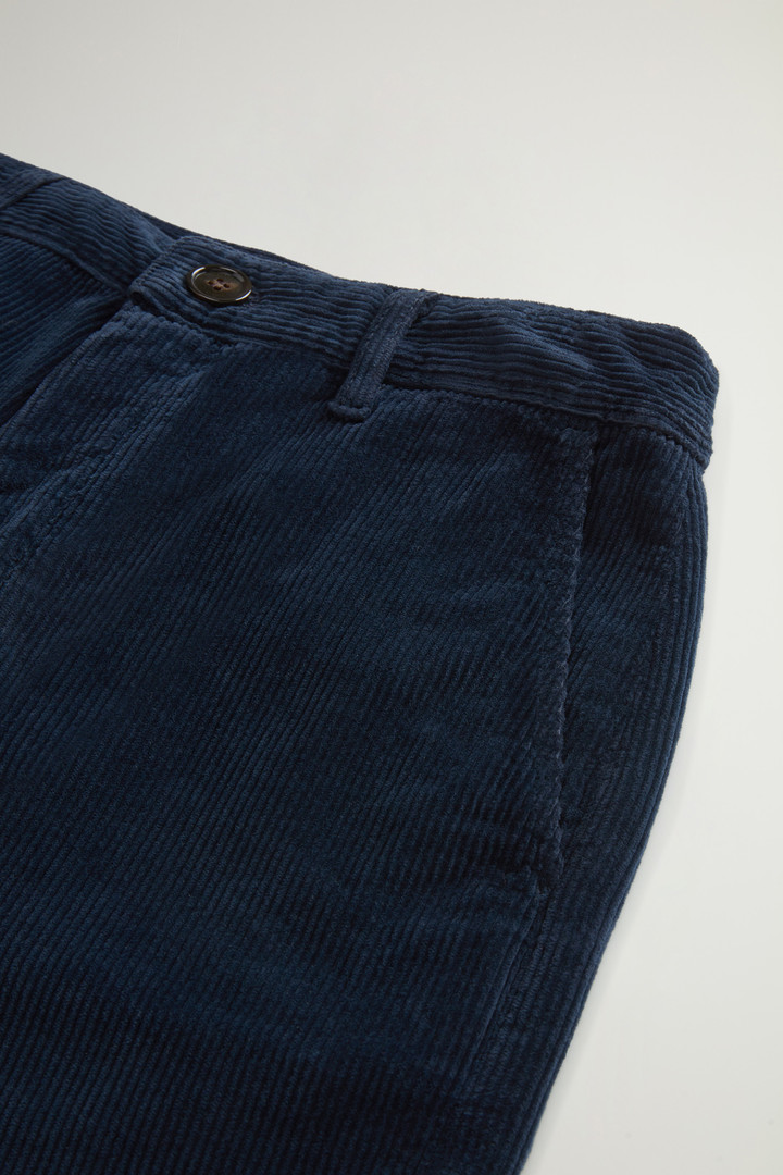 Stückgefärbte Hose aus Cordsamt Blau photo 6 | Woolrich