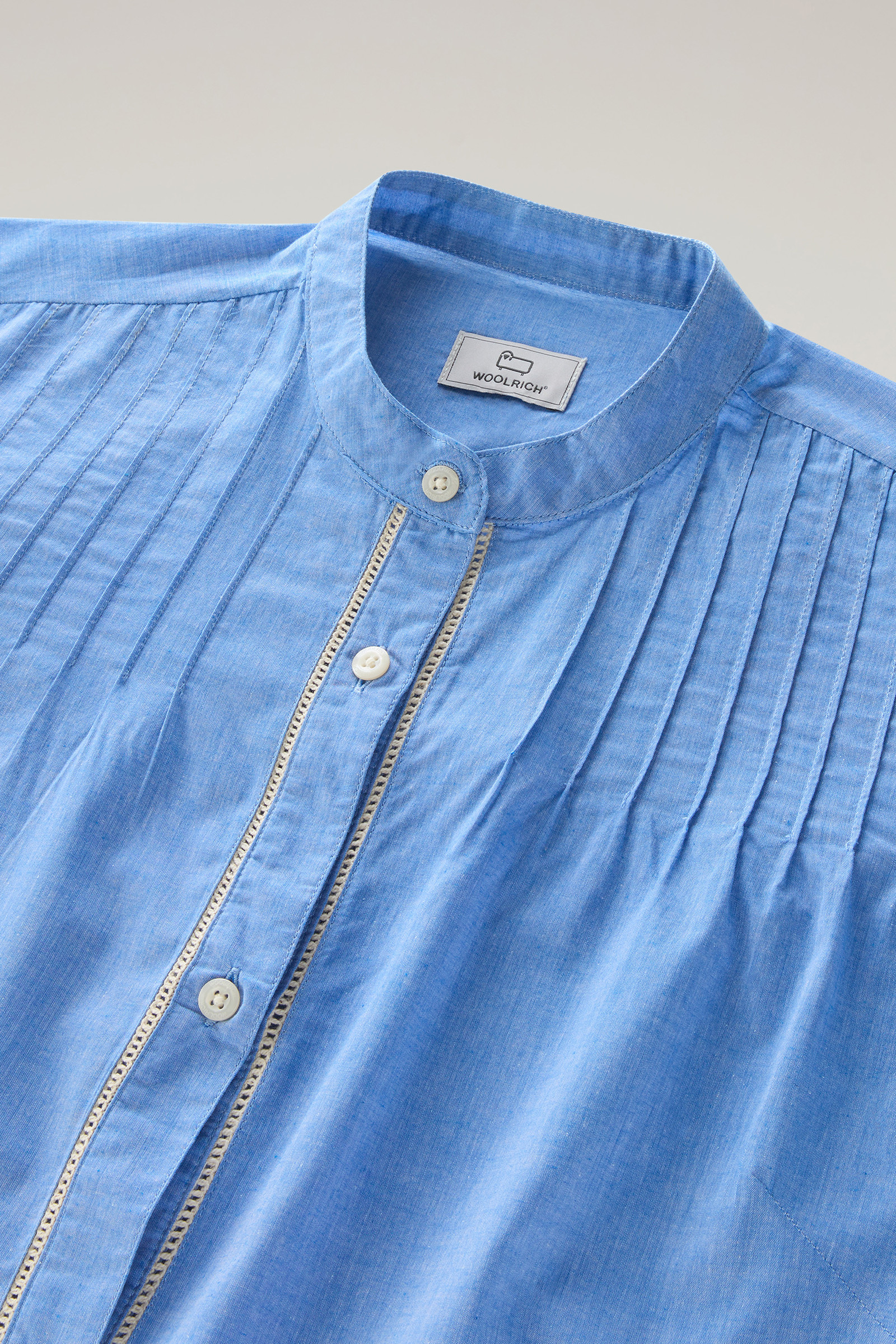 Women's Pintuck Shirt in Pure Cotton Chambray Blue | Woolrich NO