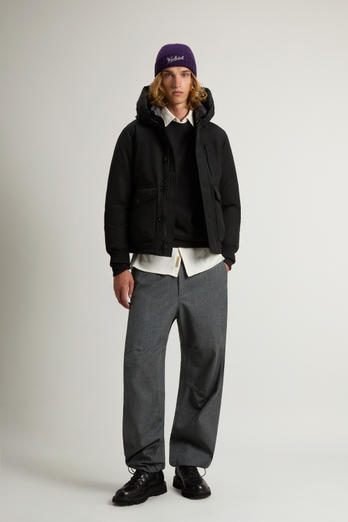 Bomber en Ramar Cloth à capuche Noir photo 1 | Woolrich