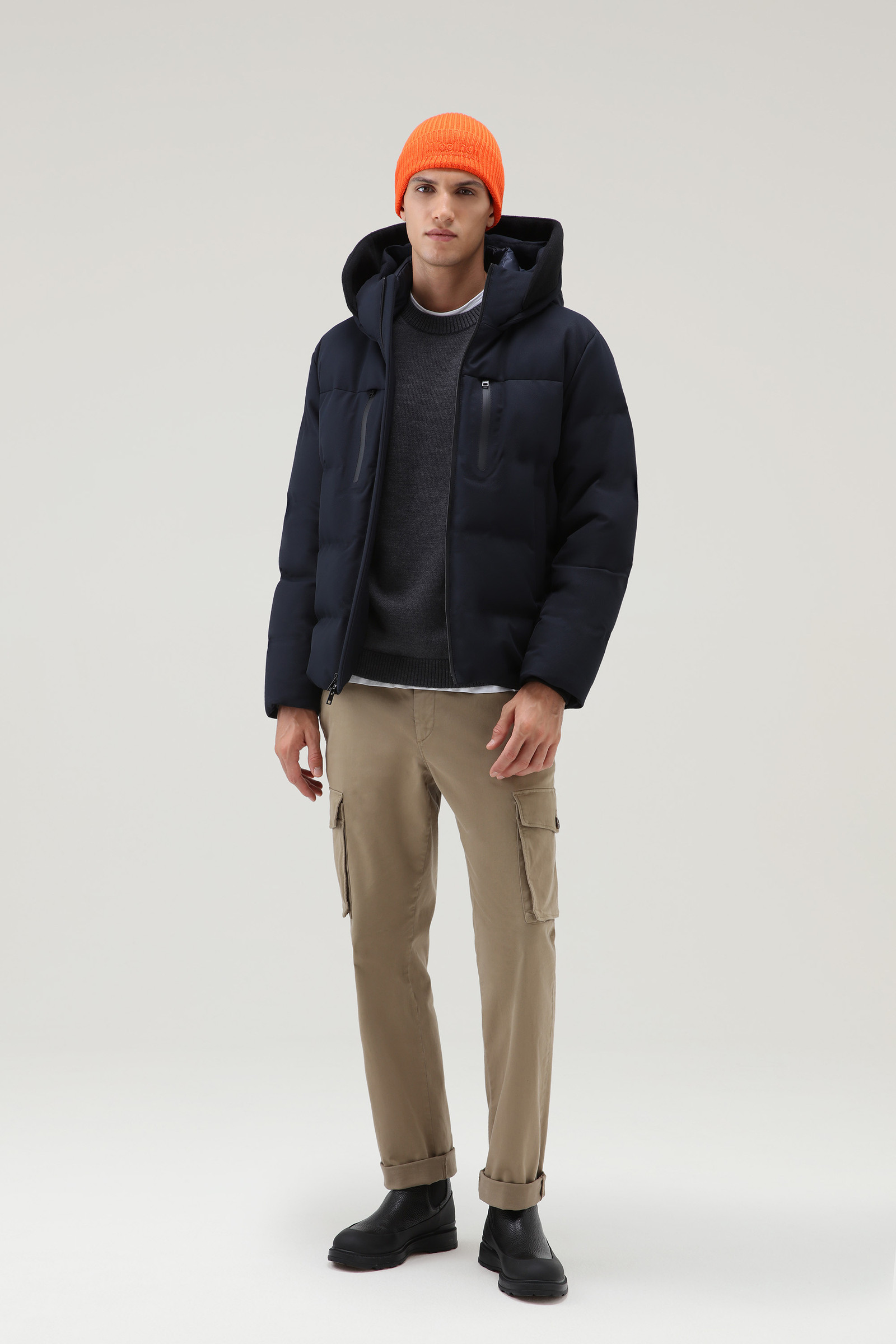 Men's Down Jacket with Detachable Logo Wool Visor Blue | Woolrich USA