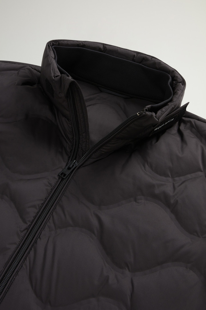 Lightweight Down Jacket in Microfiber with Onion Quilting Black photo 6 | Woolrich