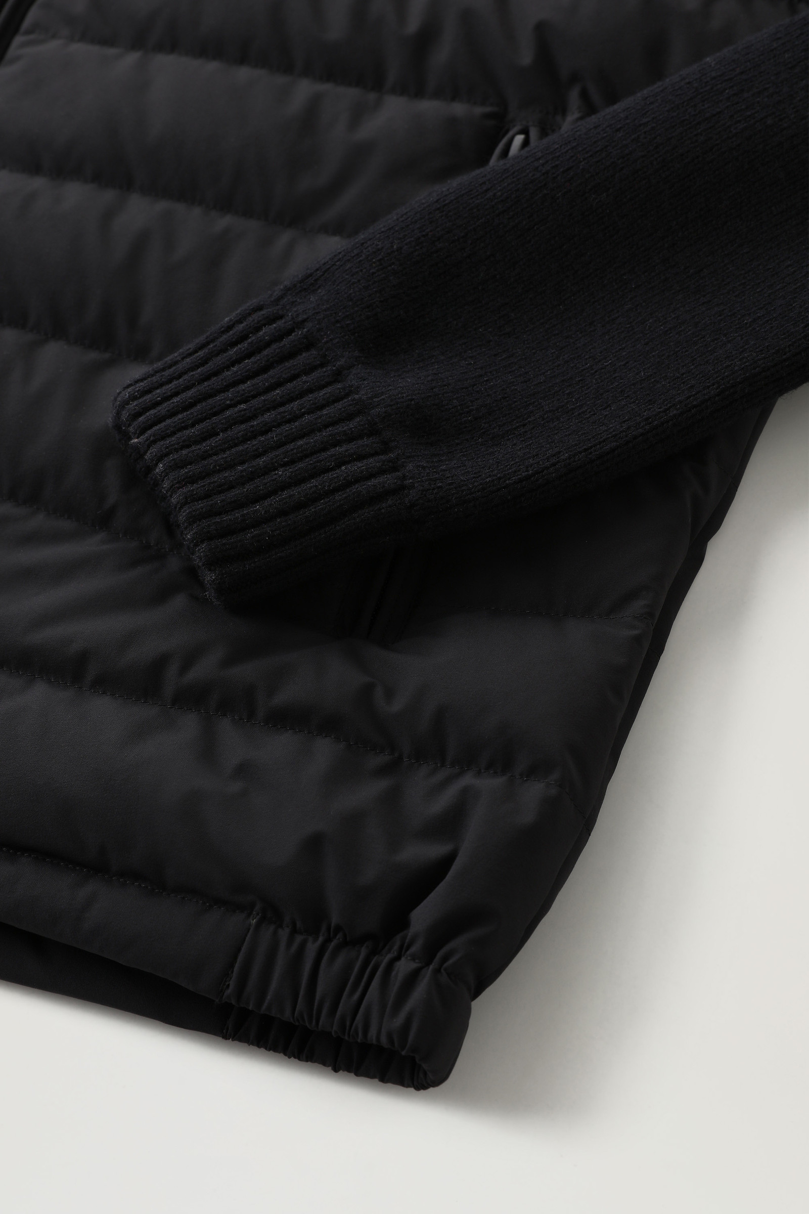 Sundance Hybridjacke aus Stretch-Nylon mit Kapuze schwarz photo 9 | Woolrich
